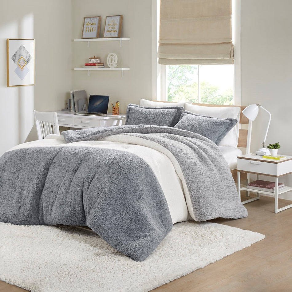 Intelligent Design Arlow Color Block Overfilled Sherpa Comforter Set - Grey / Ivory - King Size