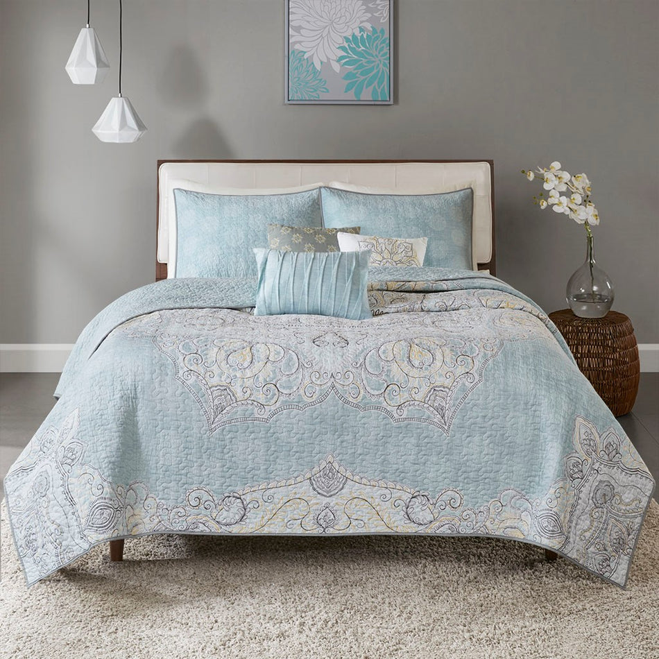 Lucinda 6 Piece Reversible Cotton Quilt Set with Throw Pillows - Seafoam - Full Size / Queen Size