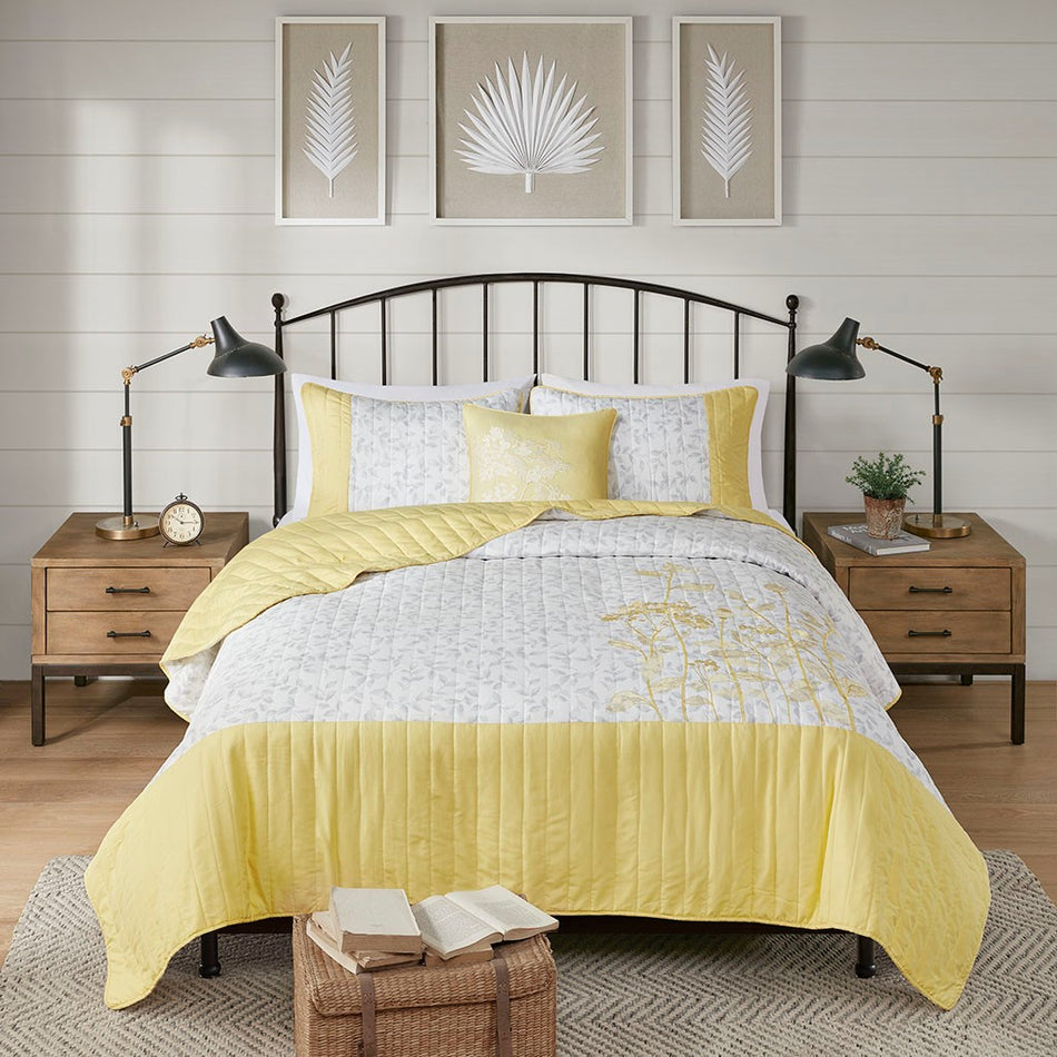 Pippa 4 Piece Embroidered Microfiber Quilt Set with Throw Pillow - Yellow - Full Size / Queen Size