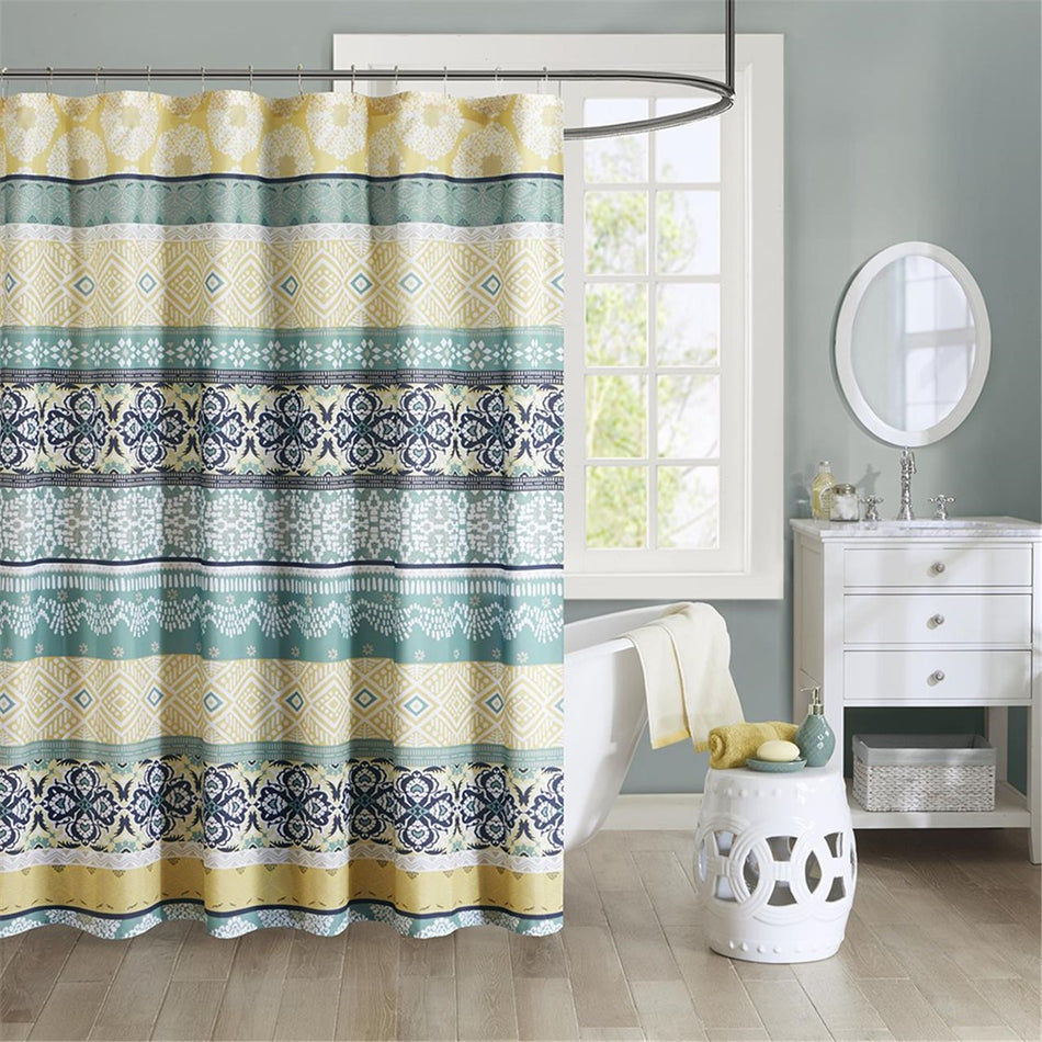 Intelligent Design Arissa 100% Microfiber Printed Shower Curtain - Green - 72x72"