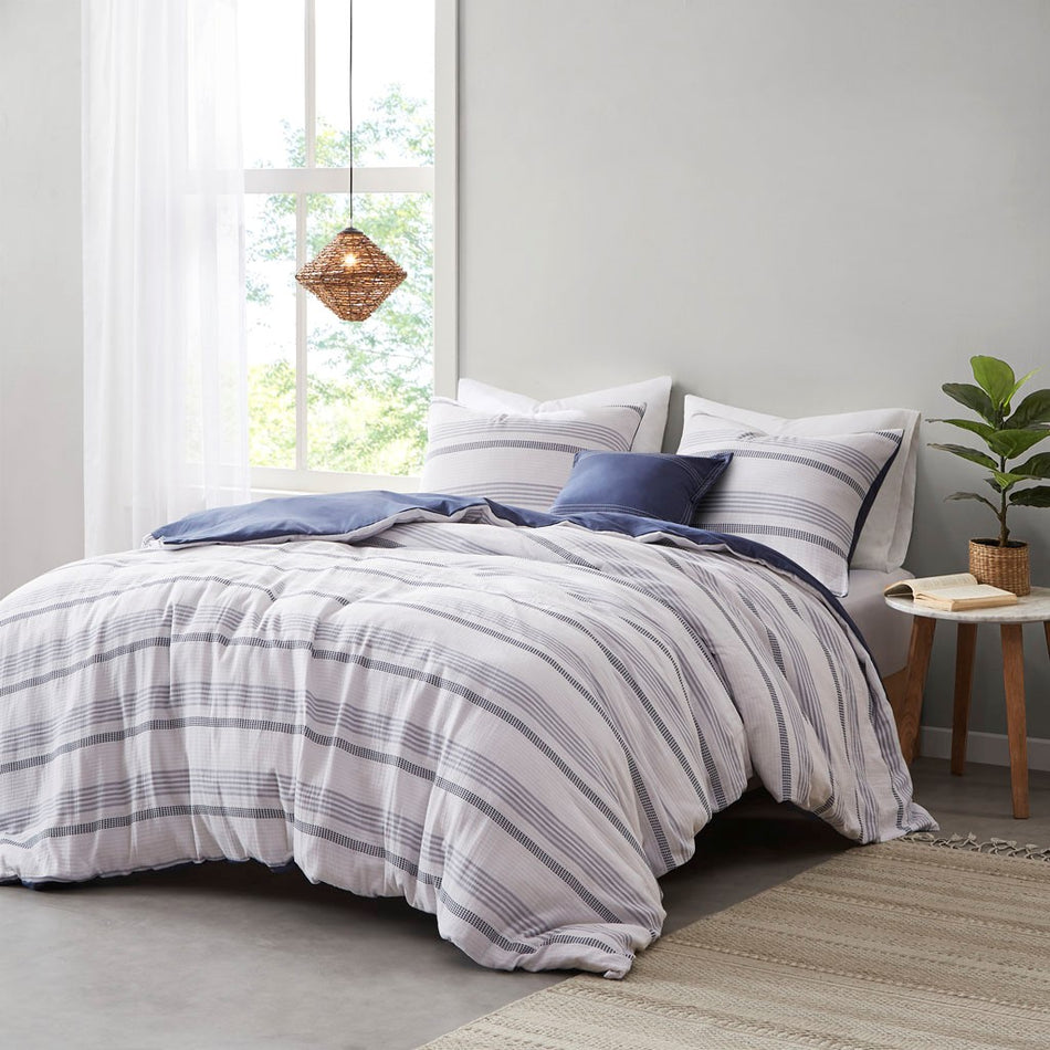 Oakley 5 Piece Striped Organic Cotton Yarn Dyed Comforter Cover Set w/removable insert - Indigo / White - Full Size / Queen Size