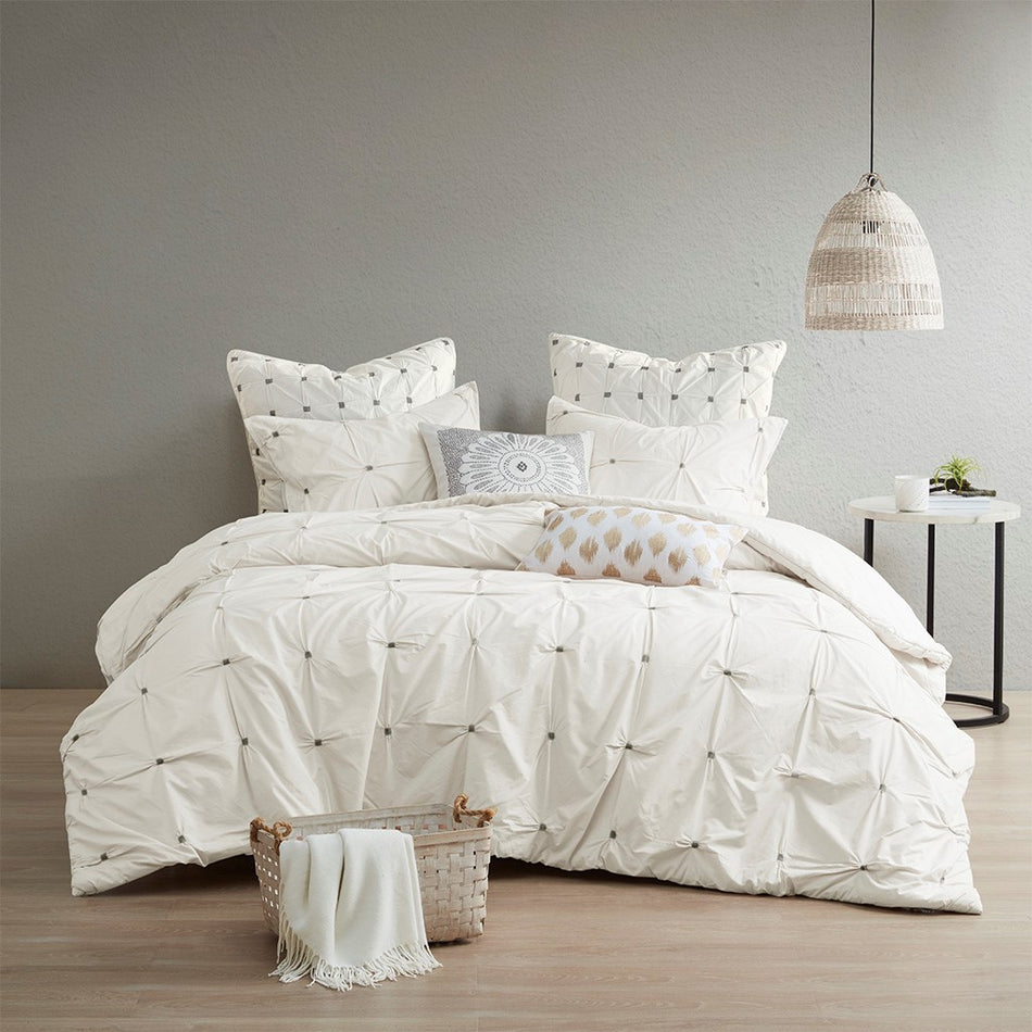 Masie 3 Piece Elastic Embroidered Cotton Comforter Set - White - Full Size / Queen Size