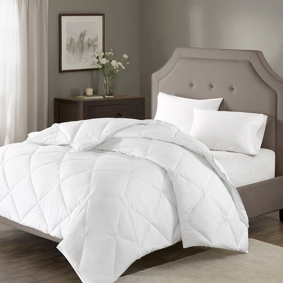 Madison Park Signature 1000 Thread Count Cotton Blend Diamond Quilting Down Alternative Comforter - White - King Size / Cal King Size