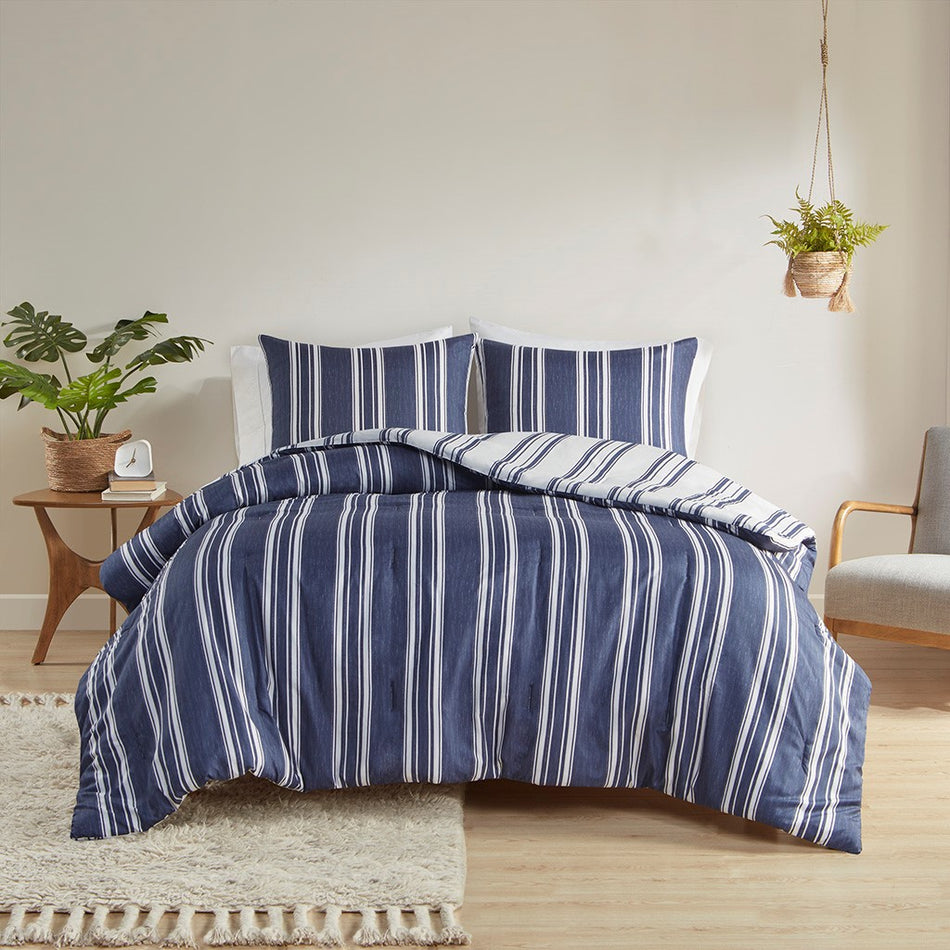 Intelligent Design  Cobi Striped Reversible Comforter Set - Navy  - Full Size / Queen Size Shop Online & Save - ExpressHomeDirect.com