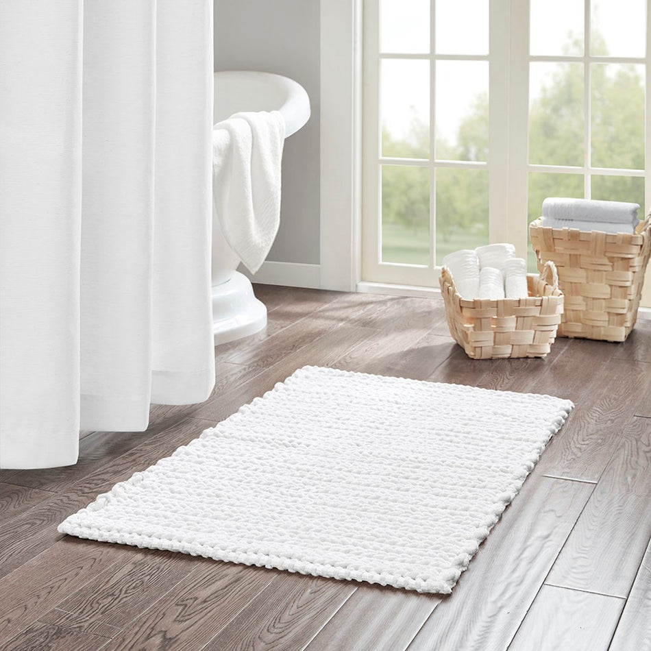 Madison Park Lasso 100% Cotton Chenille Chain Stitch Rug - White - 24x40"
