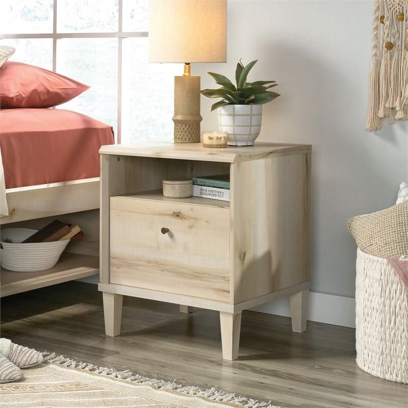 Light Maple Wood Farmhouse Style 1-Drawer Nightstand with Open Shelf