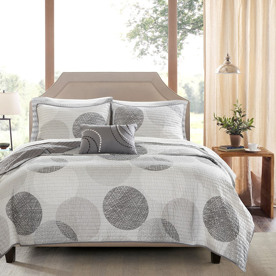Knowles 8 Piece Quilt Set with Cotton Bed Sheets - Grey - King Size