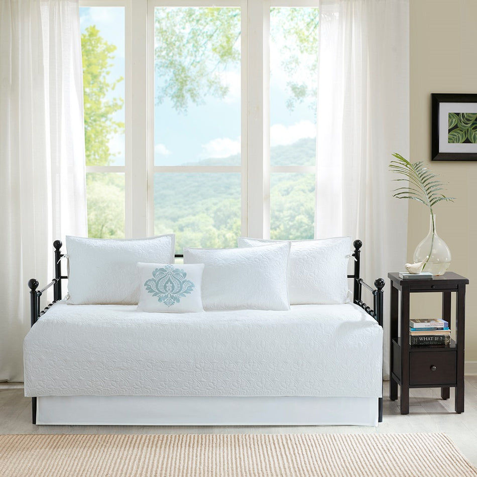 Quebec 6 Piece Reversible Daybed Cover Set - White - Daybed Size - 39" x 75"