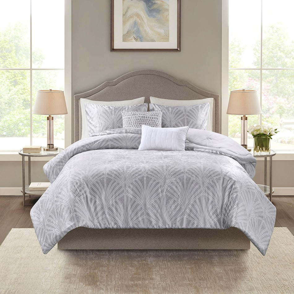 Beautyrest Kiona 5 Piece Crushed Velvet Comforter Set - Silver - Full Size / Queen Size