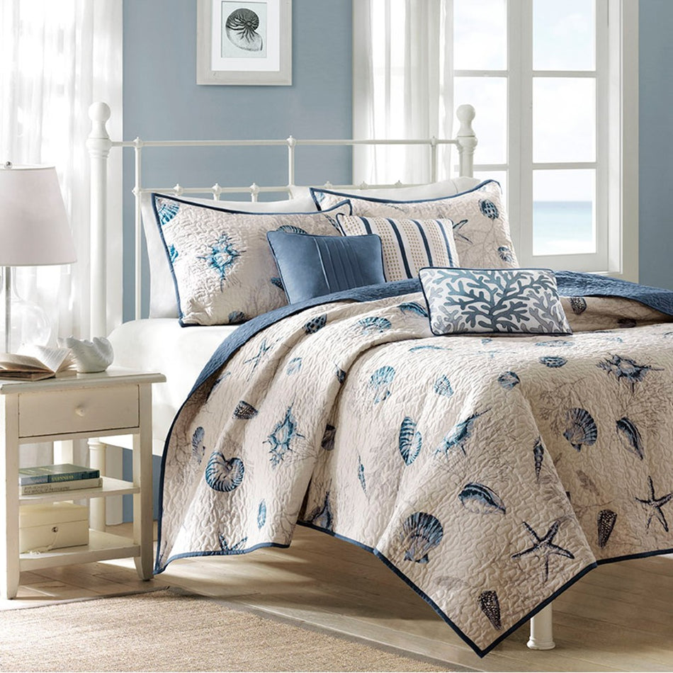Madison Park Bayside Quilt Set with Throw Pillows - Blue - King Size