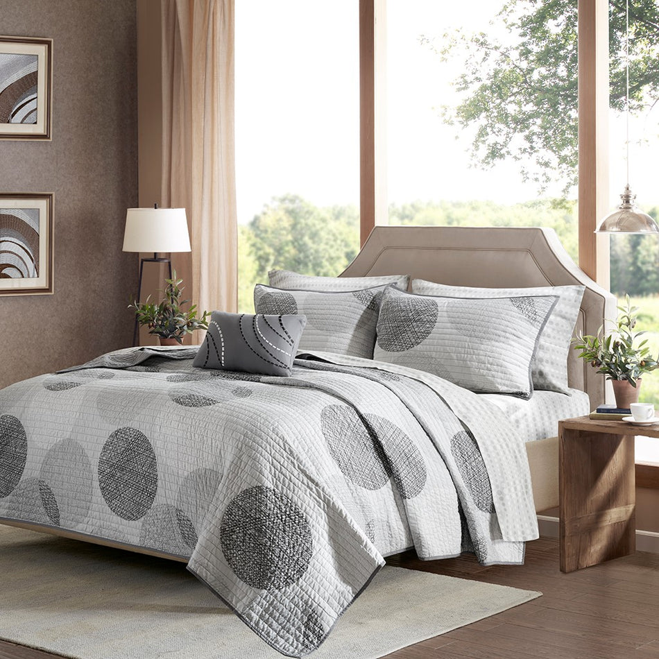 Madison Park Essentials Knowles 8 Piece Quilt Set with Cotton Bed Sheets - Grey - Queen Size