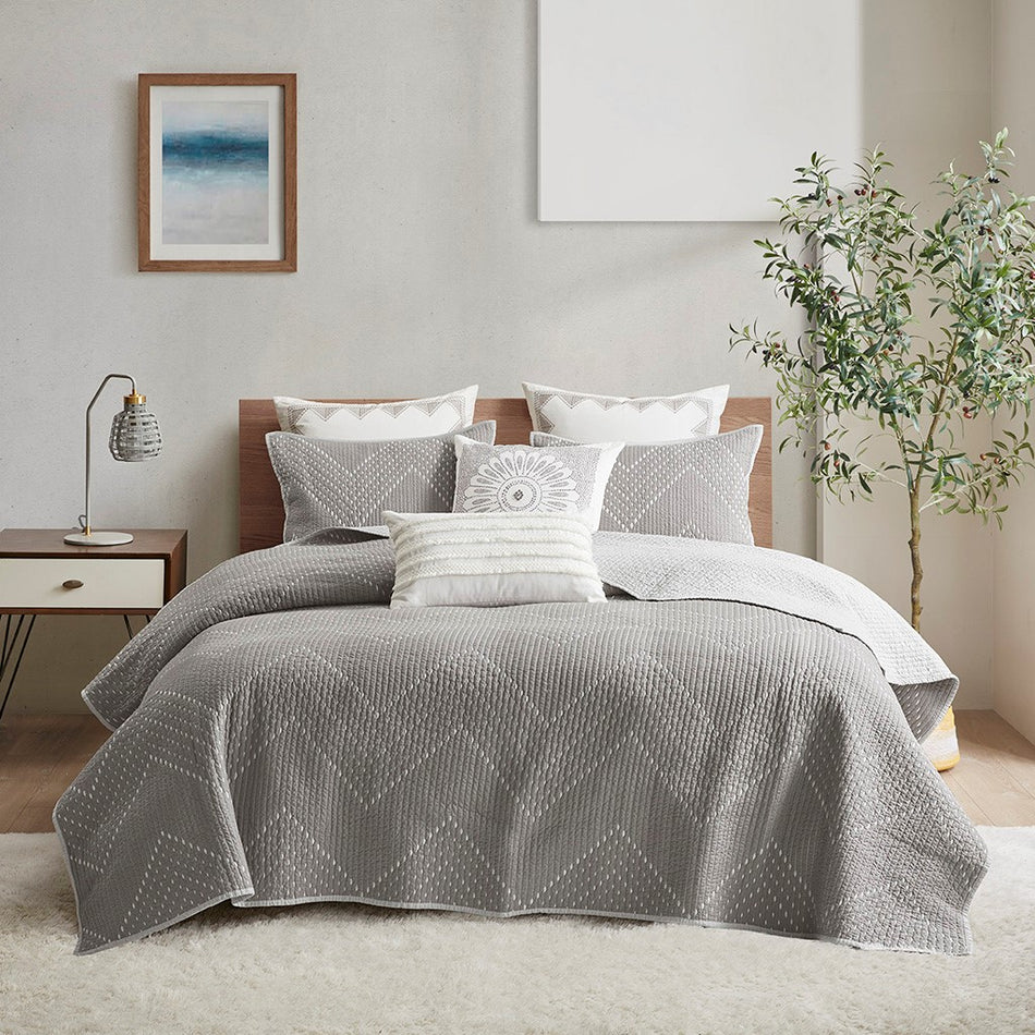 Pomona 3 Piece Embroidered Cotton Quilt Set - Gray - Full Size / Queen Size