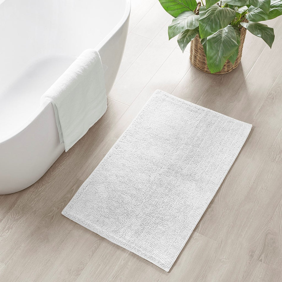 Plume Feather Touch Reversible Bath Rug - White - 21x34"