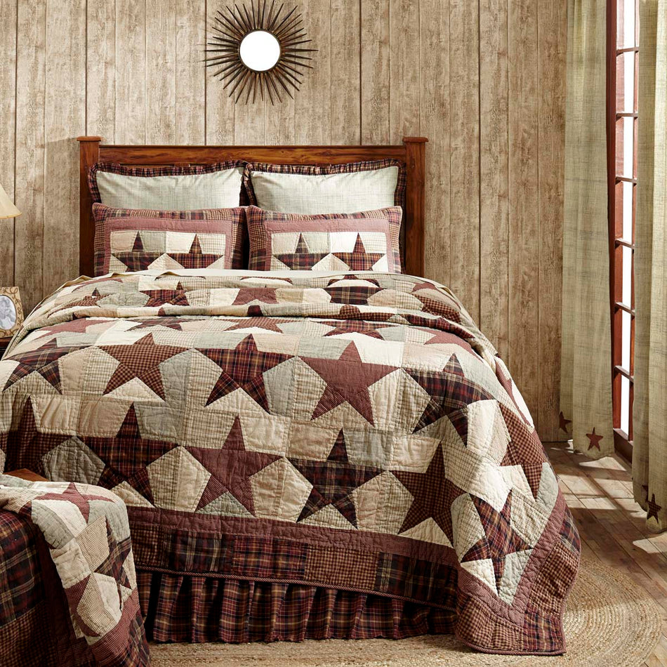 Mayflower Market Abilene Star Luxury King Quilt 120Wx105L By VHC Brands