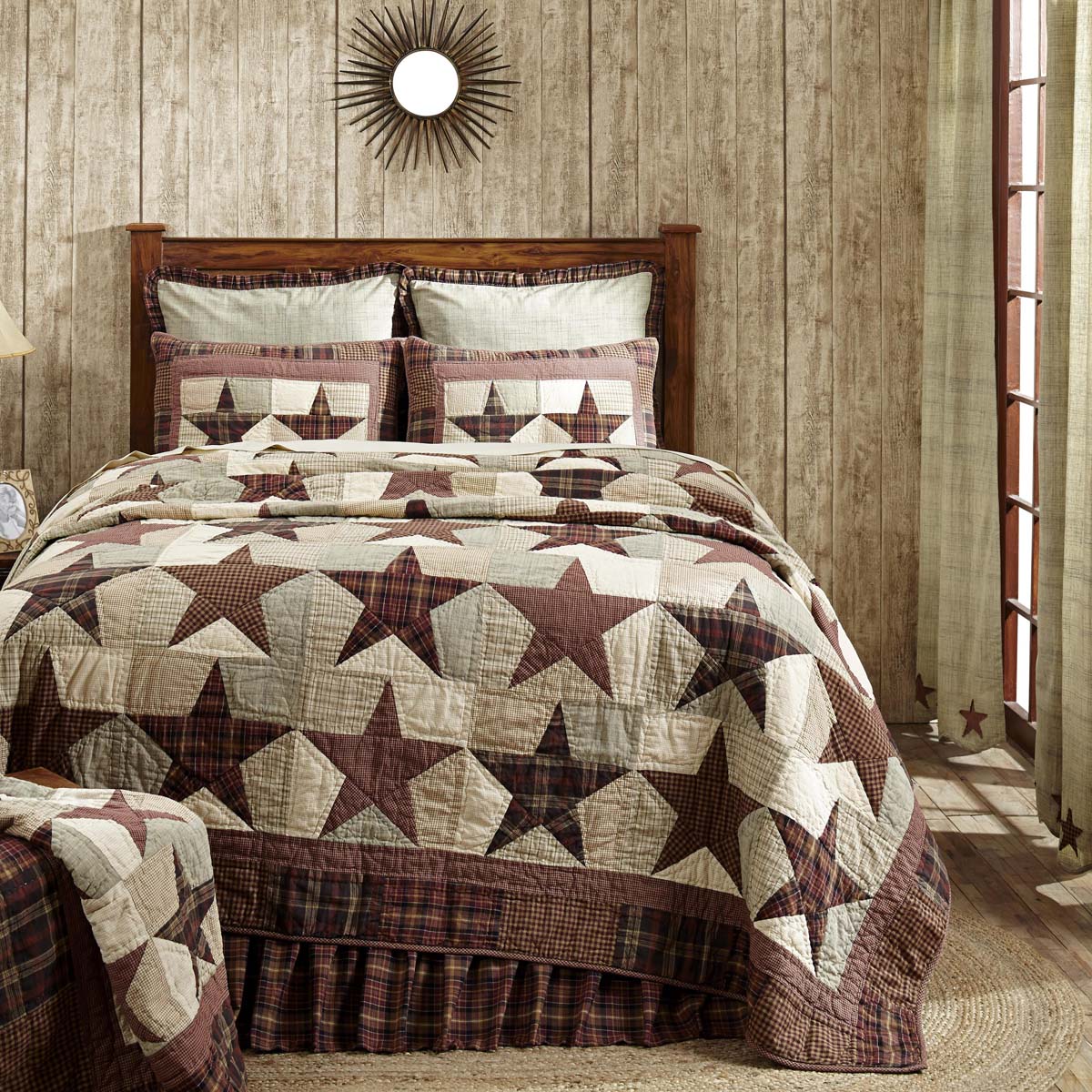 Mayflower Market Abilene Star Luxury King Quilt 120Wx105L By VHC Brands