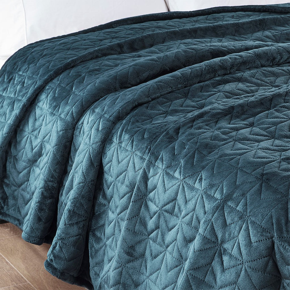 Quilted Plush Heated Blanket - Teal - Queen Size