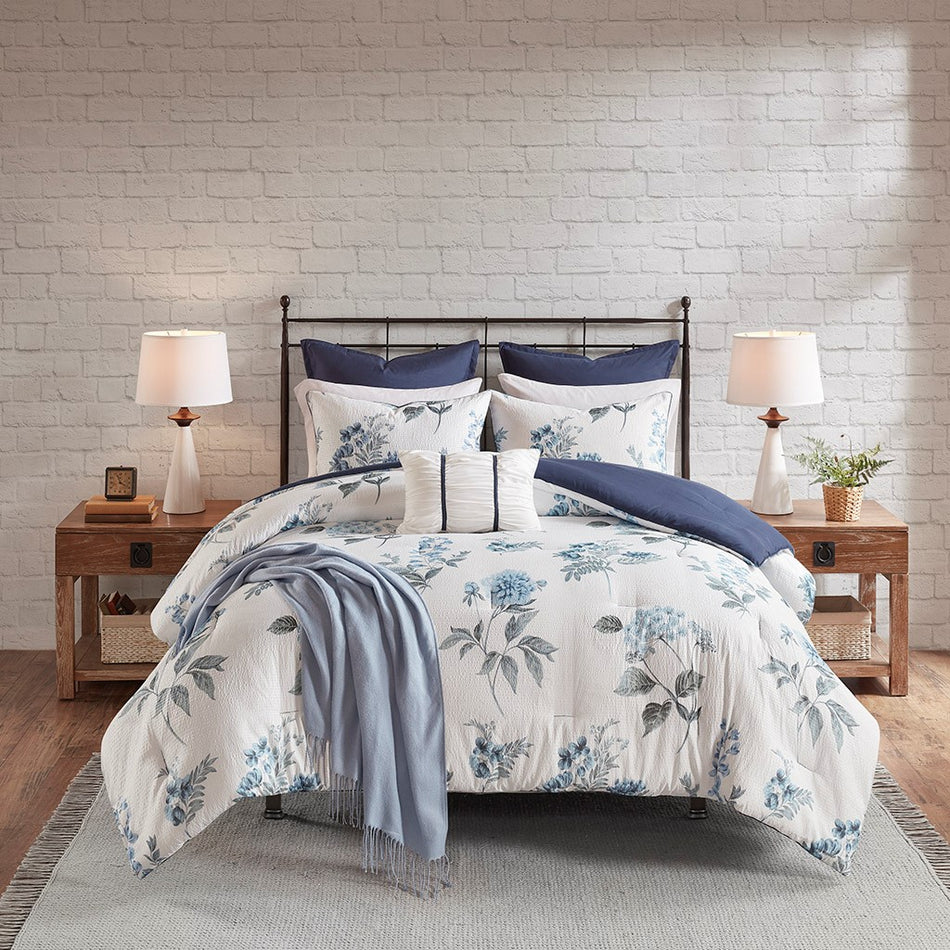 Zennia 7 Piece Printed Seersucker Comforter Set with Throw Blanket - Blue - Full Size / Queen Size