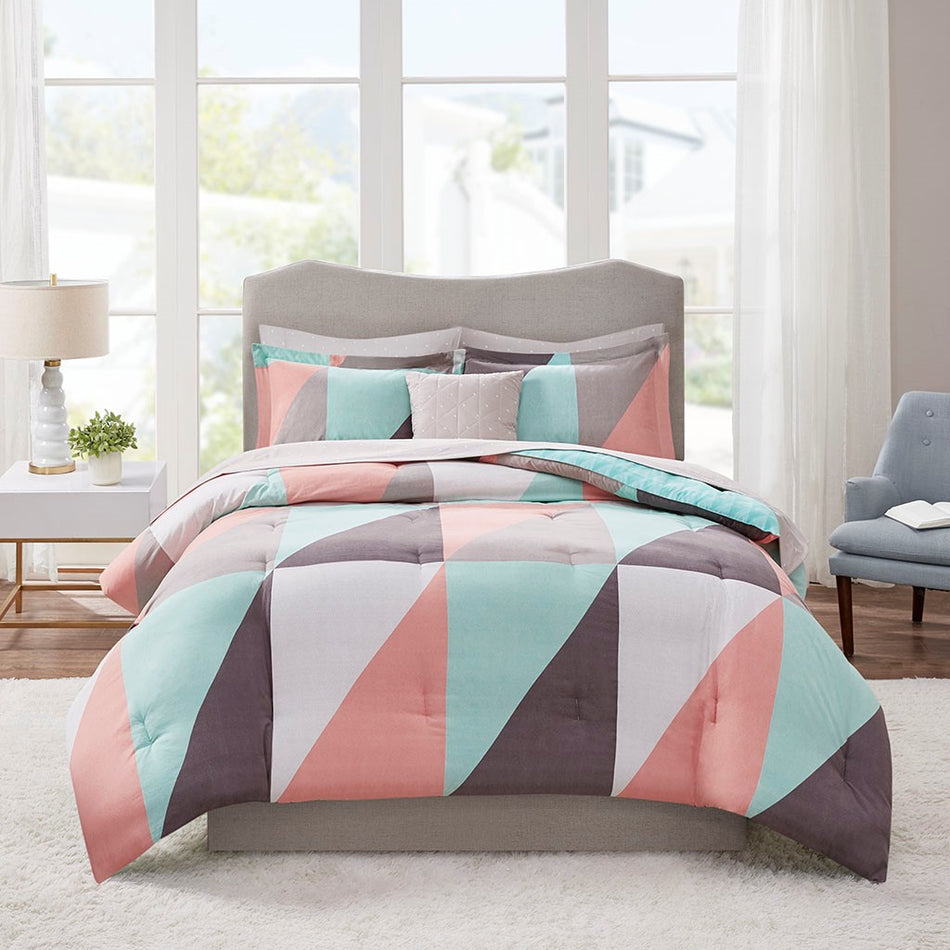 Remy Reversible Complete Bed Set includes Sheets - Aqua - Queen Size