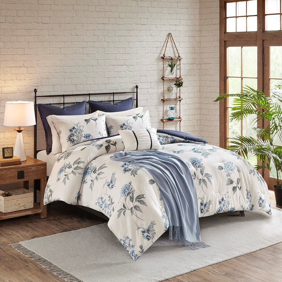 Madison Park Zennia 7 Piece Printed Seersucker Comforter Set with Throw Blanket - Blue - Full Size / Queen Size