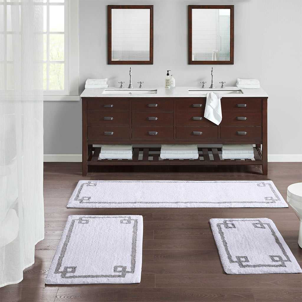 Madison Park Evan Cotton Tufted Bath Rug 20x30 - White - 20x30"