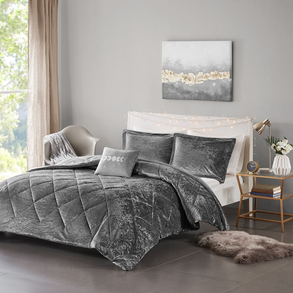 Intelligent Design Felicia Velvet Comforter Set - Grey - Twin Size / Twin XL Size