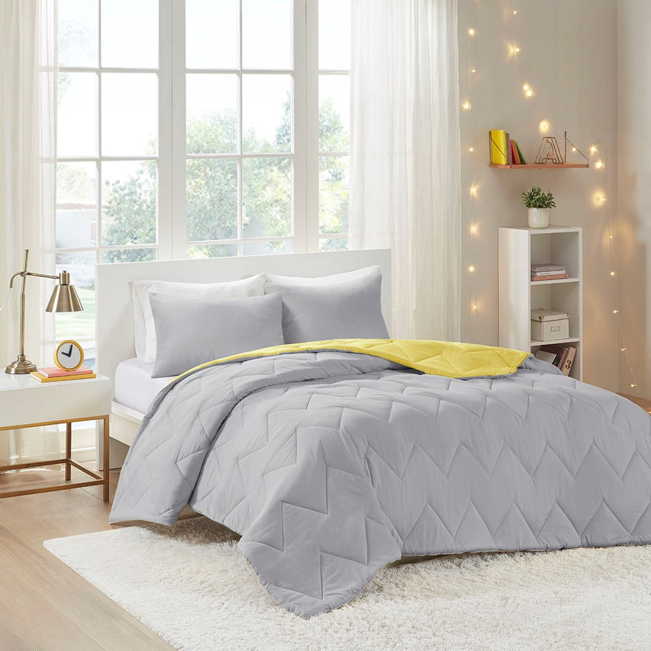 Trixie Reversible Comforter Mini Set - Grey - King Size / Cal King Size