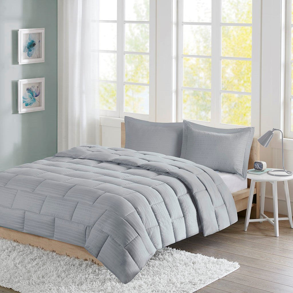 Intelligent Design Avery Seersucker Down Alternative Comforter Mini Set - Grey - Full Size / Queen Size