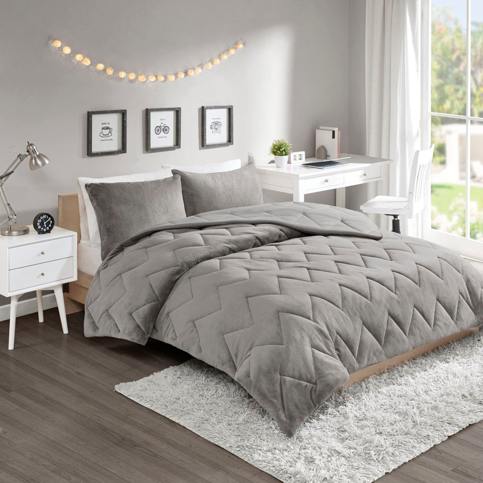 Intelligent Design Kai Solid Chevron Quilted Reversible Microfiber to Cozy Plush Comforter Set - Grey - Full Size / Queen Size
