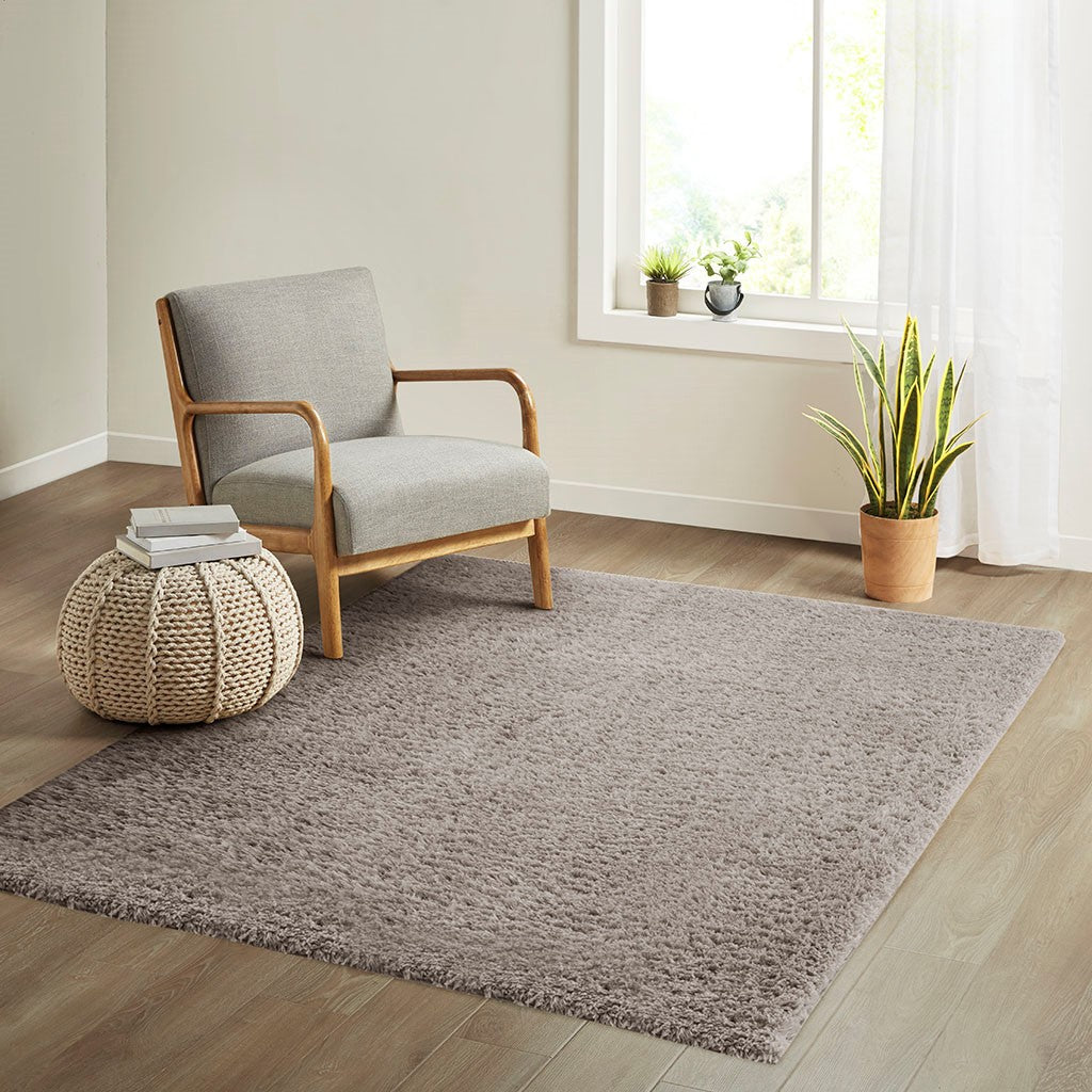 Madison Park Camdyn Super Soft Polyester Shag Area Rug - Grey - 4x6'