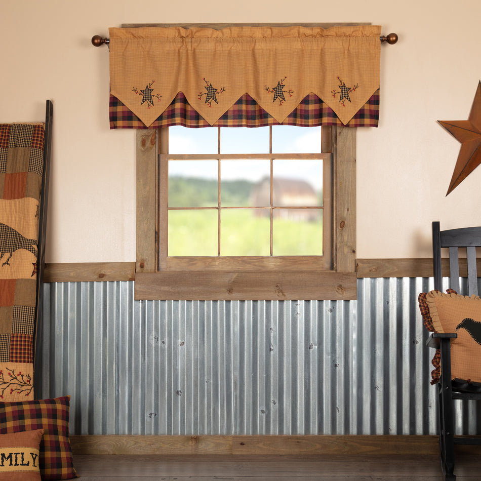 Heritage Farms Primitive Star and Pip Valance Layered 20x60