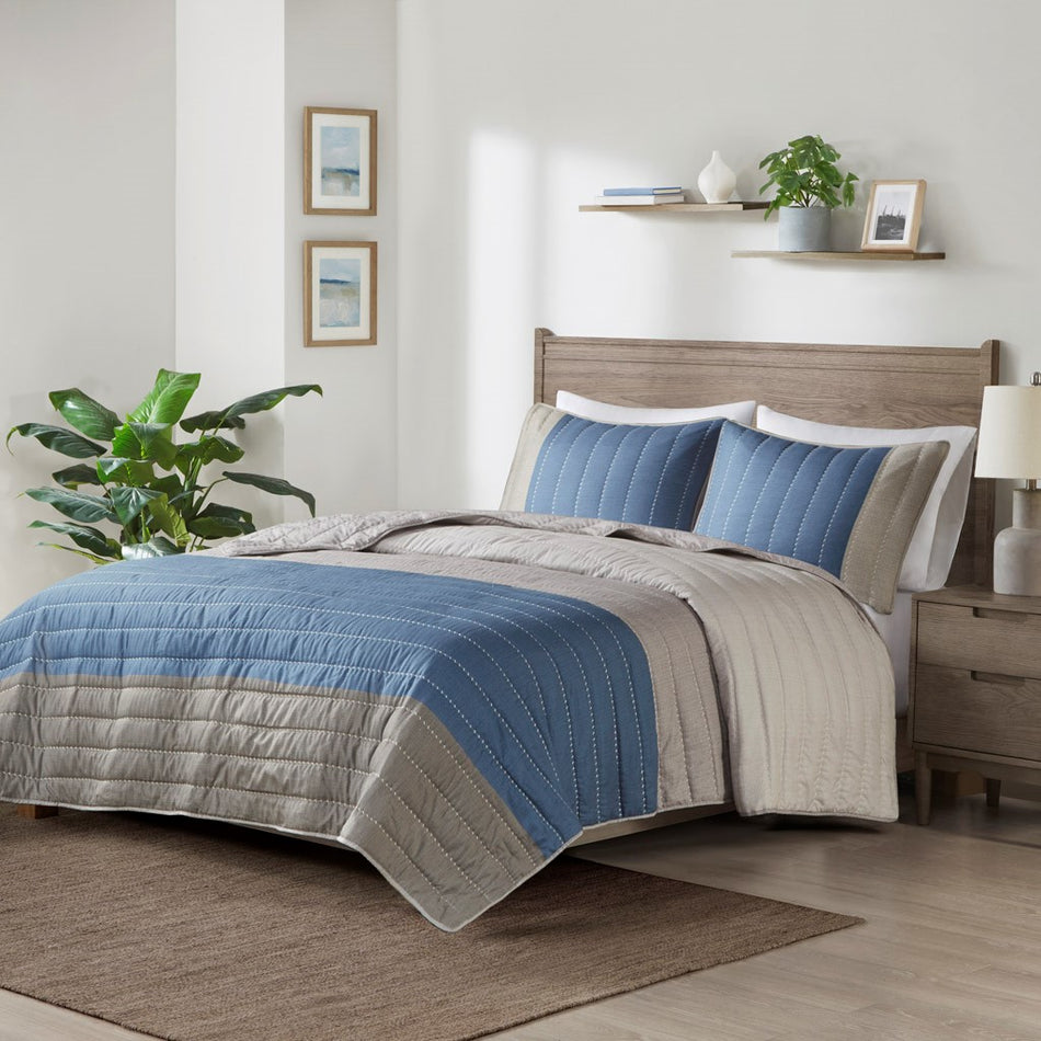 Madison Park Blake 3 Piece Printed Color Blocking Microfiber Quilt Set - Taupe / Blue - King Size / Cal King Size