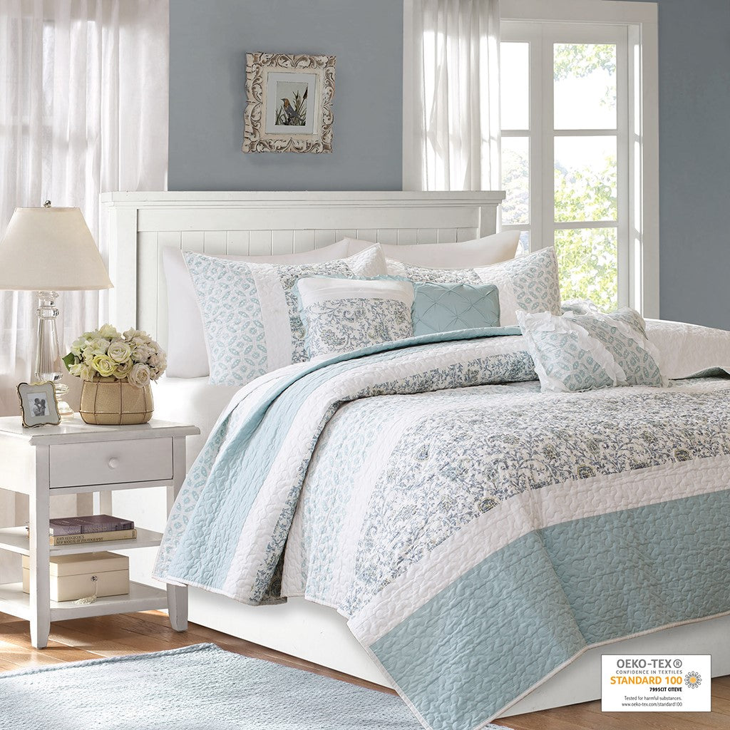 Madison Park Dawn 6 Piece Cotton Percale Quilt Set with Throw Pillows - Blue - Full Size / Queen Size