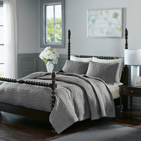 Madison Park Signature Serene 3 Piece Hand Quilted Cotton Quilt Set - Grey - Full Size / Queen Size