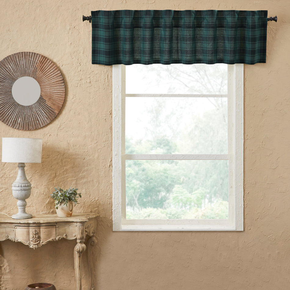 Pine Grove Valance 16x72