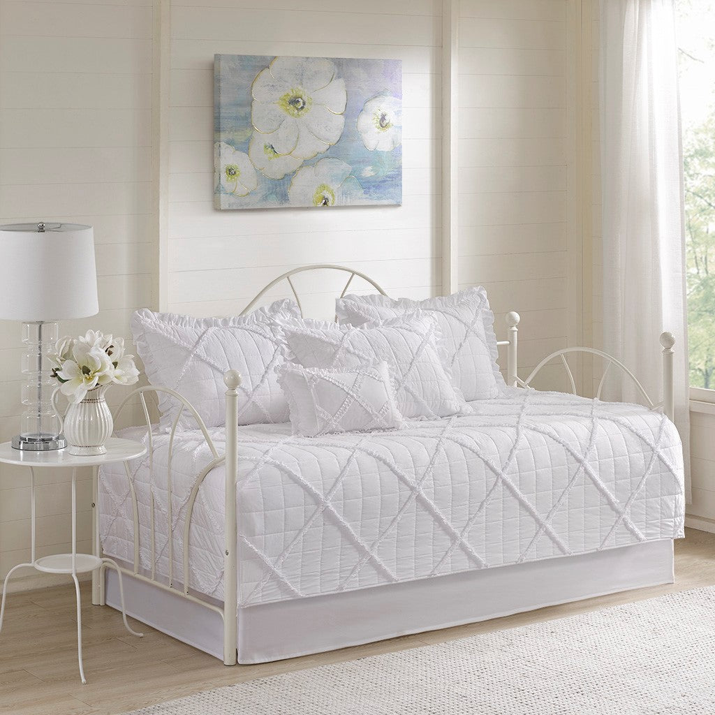 Madison Park Rosie 6 Piece Reversible Daybed Cover Set - White - Daybed Size - 39" x 75"
