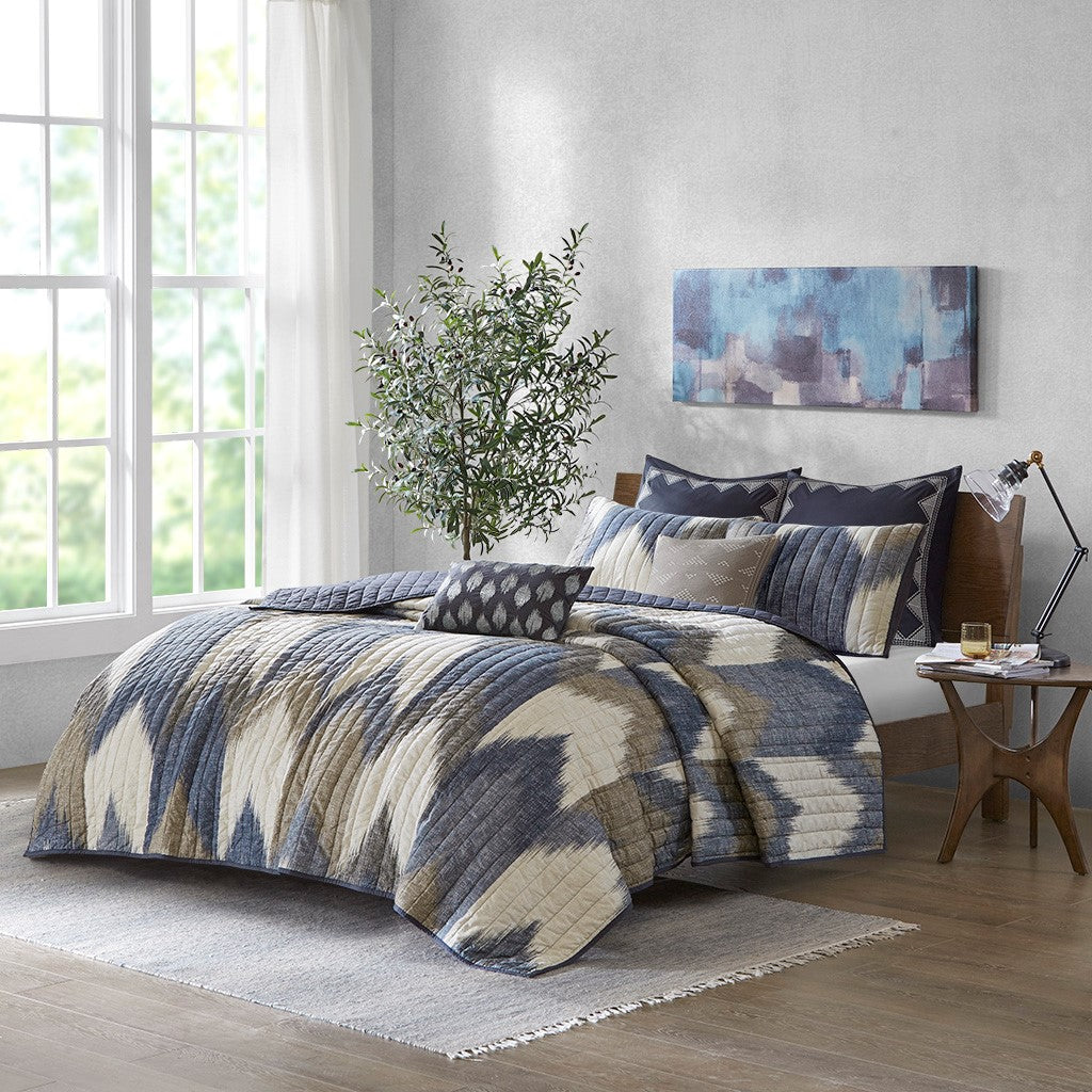 INK+IVY Alpine 3 Piece Printed Cotton Quilt Set - Navy - Full Size / Queen Size