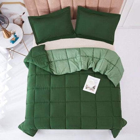 Full/Queen Traditional Microfiber Reversible 3 Piece Comforter Set in Green