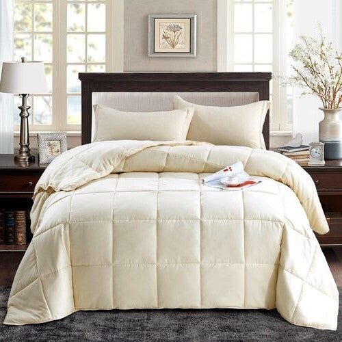 Twin/Twin XL Traditional Microfiber Reversible 3 Piece Comforter Set in Ivory