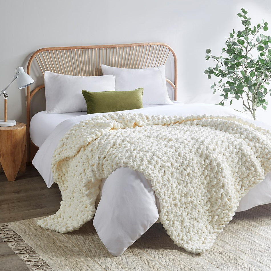 Madison Park Chenille Chunky Knit Throw - Ivory - 50x60"