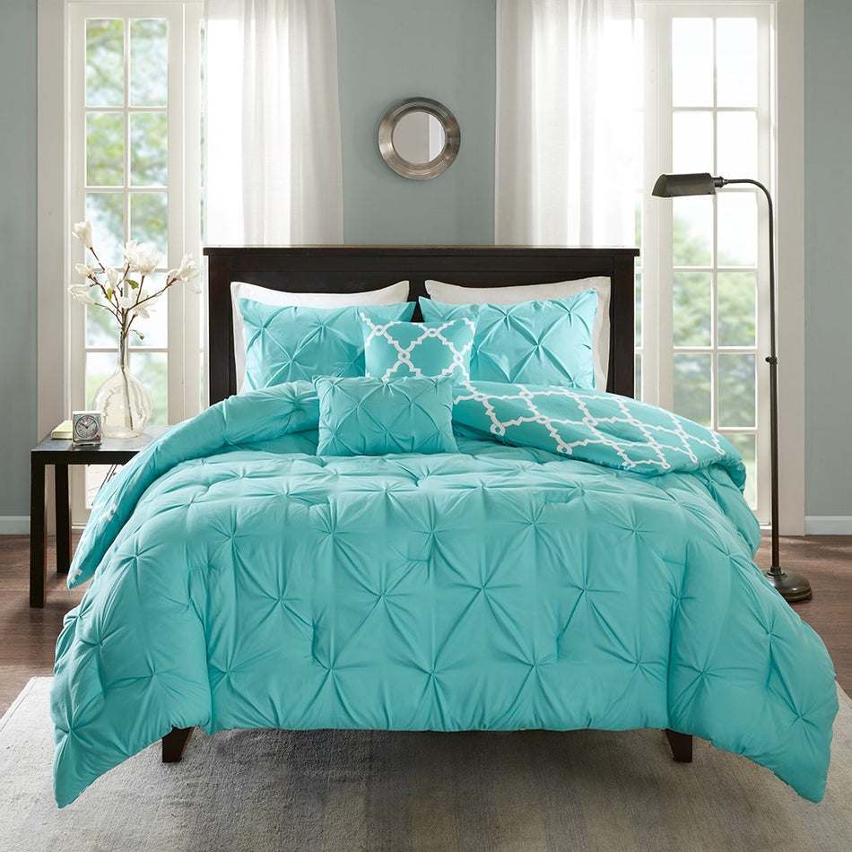 Kasey 5 Piece Reversible Comforter Set - Aqua - Full Size / Queen Size