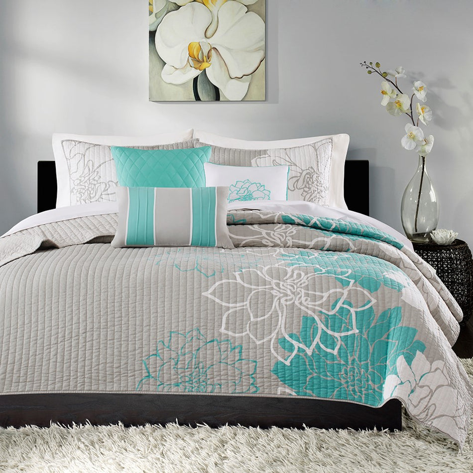 Lola 6 Piece Printed Cotton Quilt Set with Throw Pillows - Aqua - Full Size / Queen Size