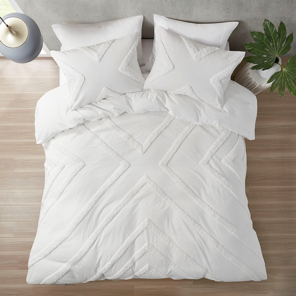 Beck Cotton Chenille Comforter Set - Ivory - King Size / Cal King Size