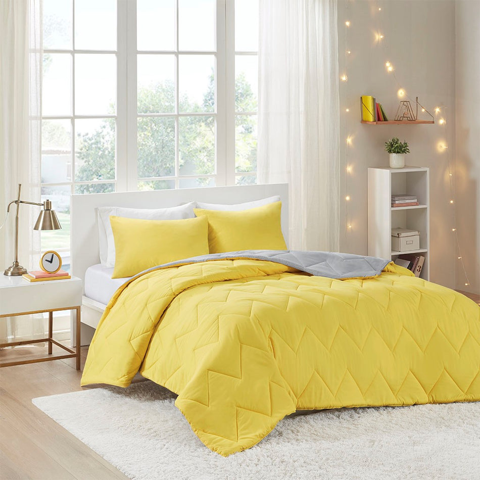 Intelligent Design Trixie Reversible Comforter Mini Set - Grey - King Size / Cal King Size