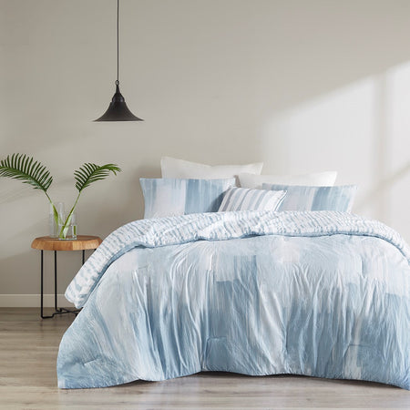 N Natori Brush Stroke 4 Piece Oversized Reversible Seersucker Comforter Set - Blue - King Size