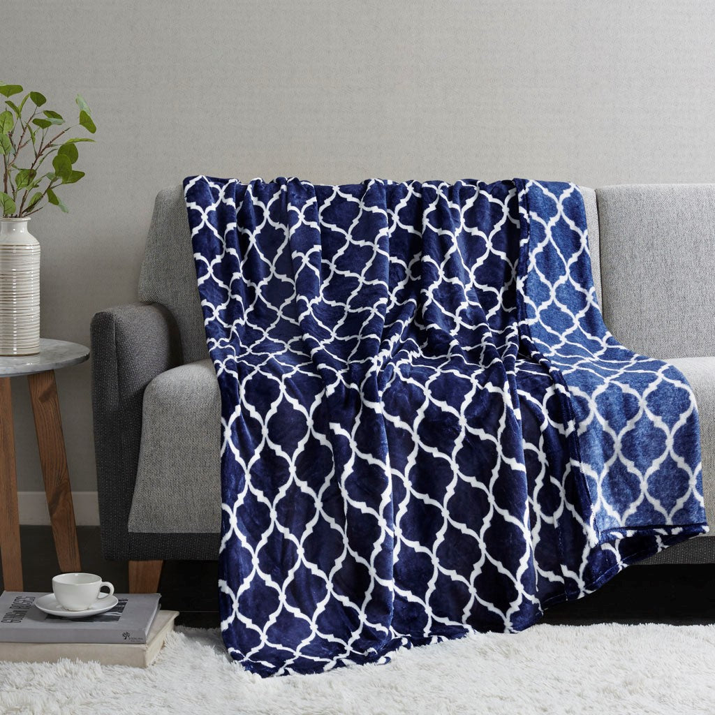 Madison Park Ogee Oversized Throw - Navy - 60x70"