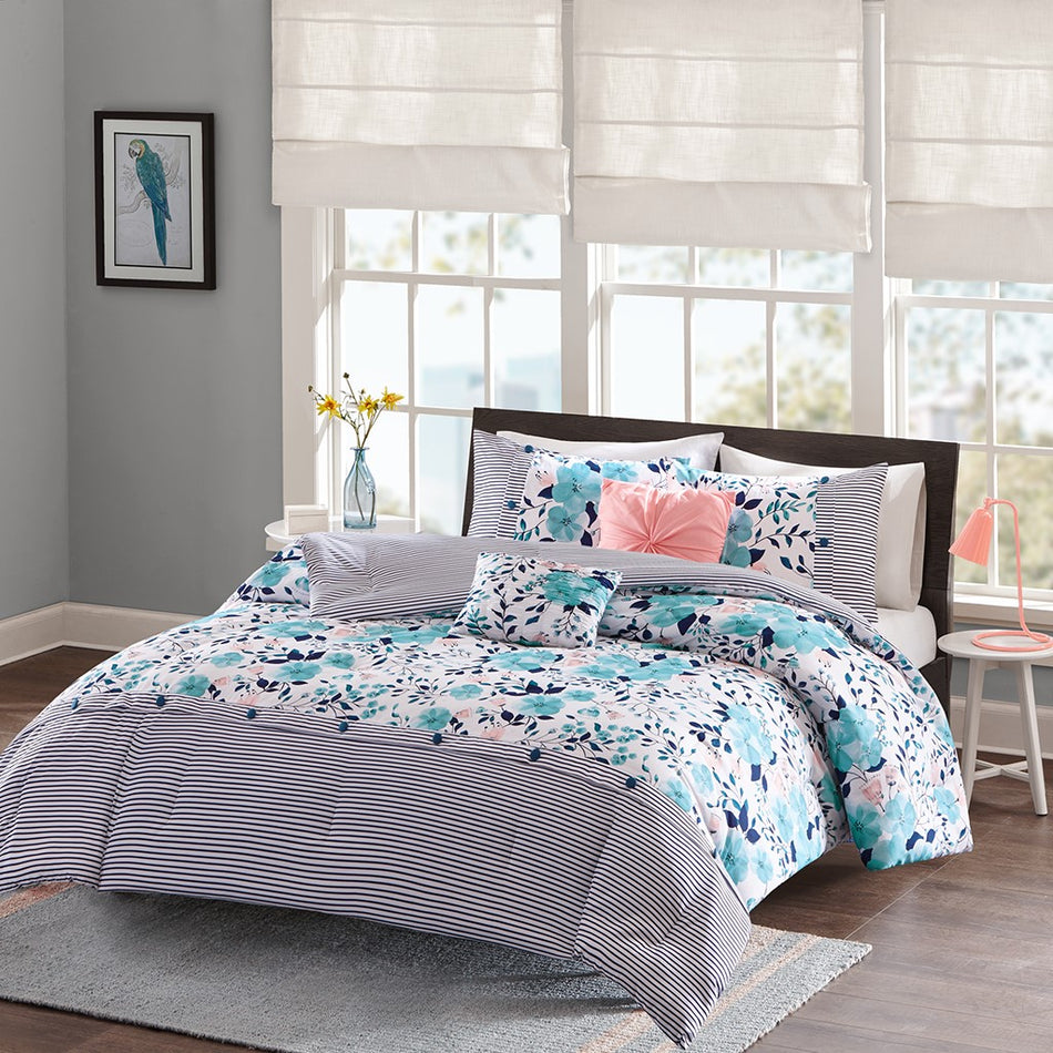 Intelligent Design Delle Reversible Comforter Set - Blue - Twin Size / Twin XL Size