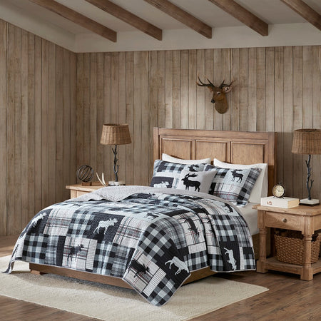 Woolrich Sweetwater Oversized 4 Piece Quilt Set - Black / Grey - King Size / Cal King Size